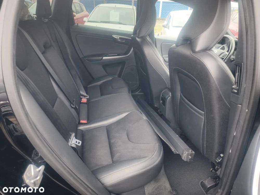 Volvo XC 60 D3 Geartronic Kinetic - 14