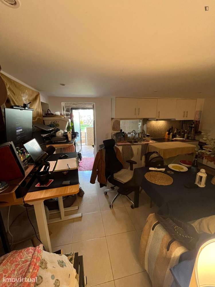Apartamento com 1 quartos - localizado em Paranhos Porto - Grande imagem: 5/8