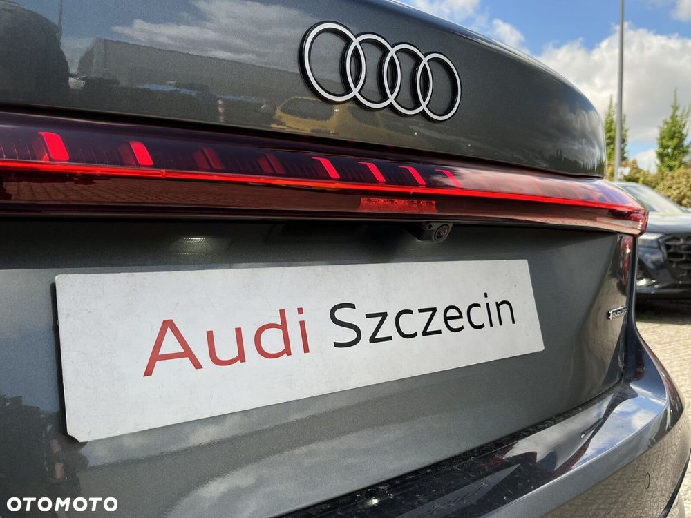 Audi A5 Limousine - 12