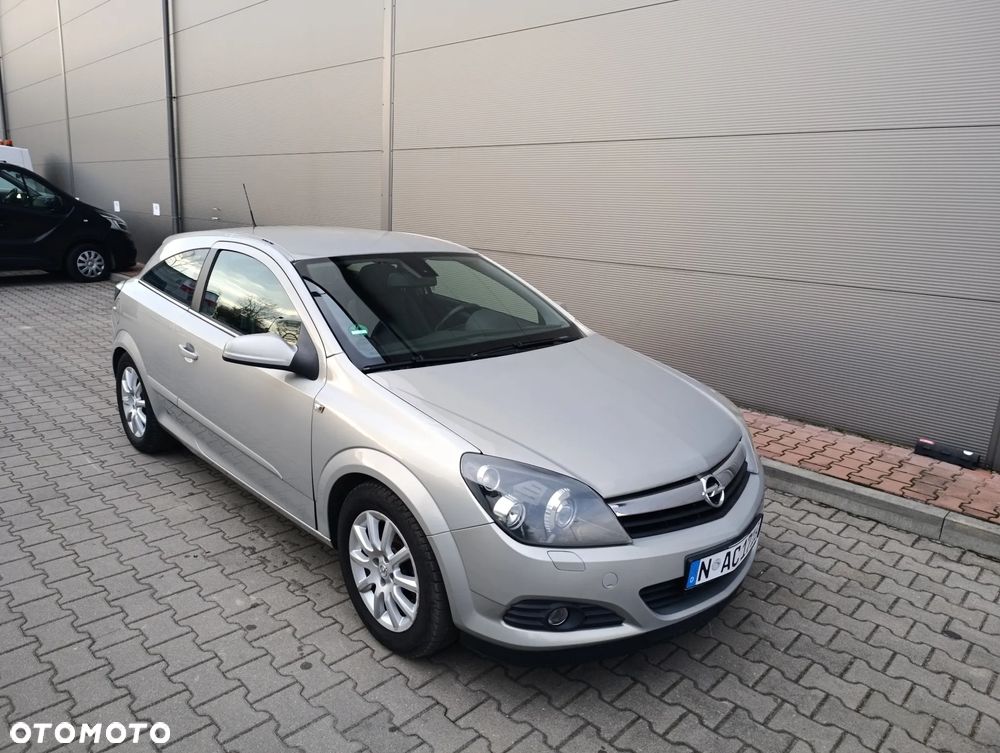 Opel Astra 1.6 Sport - 30
