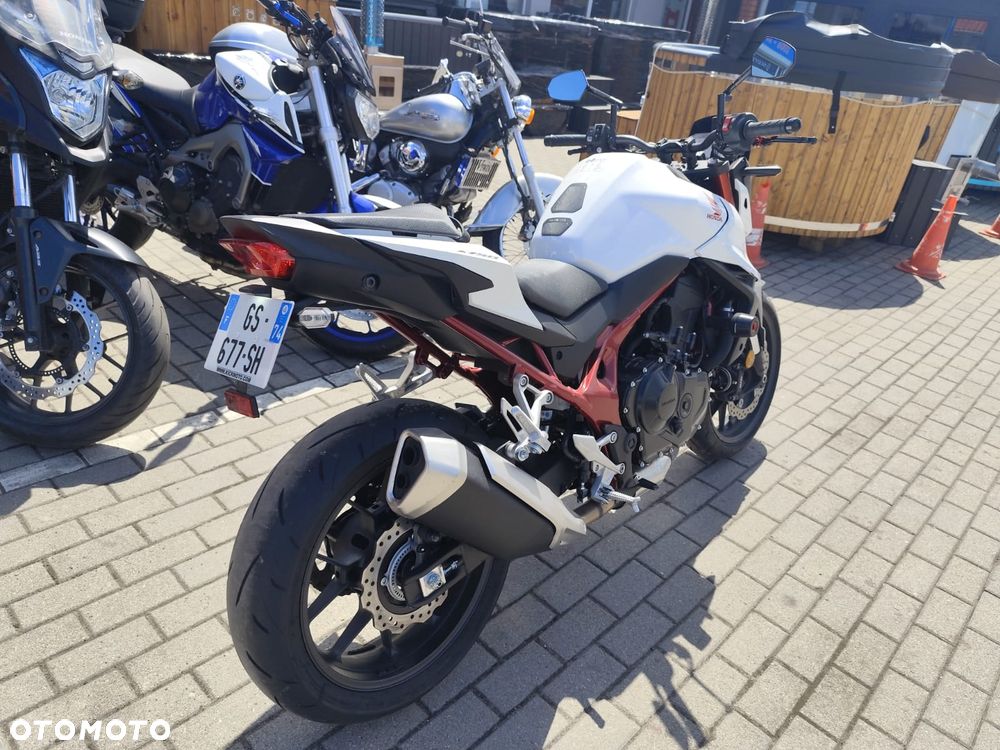 Honda CB - 3