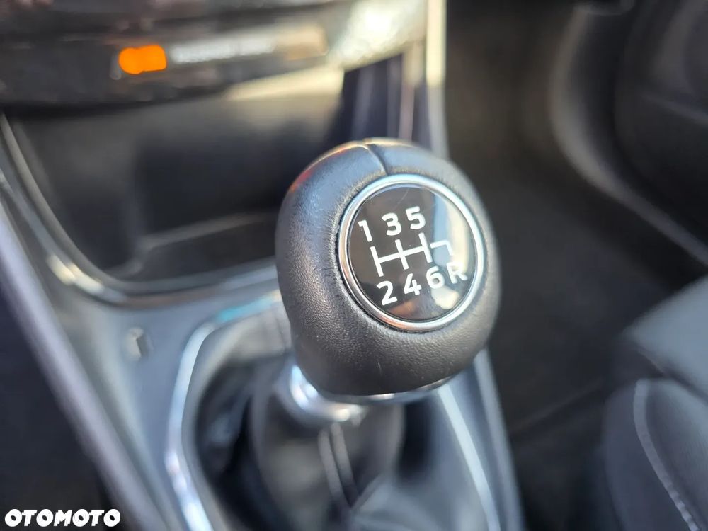 Ford Puma 1.0 EcoBoost mHEV Titanium Design - 22