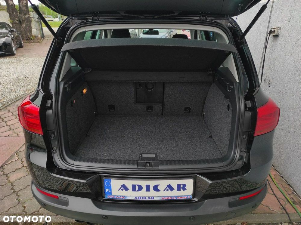 Volkswagen Tiguan - 17