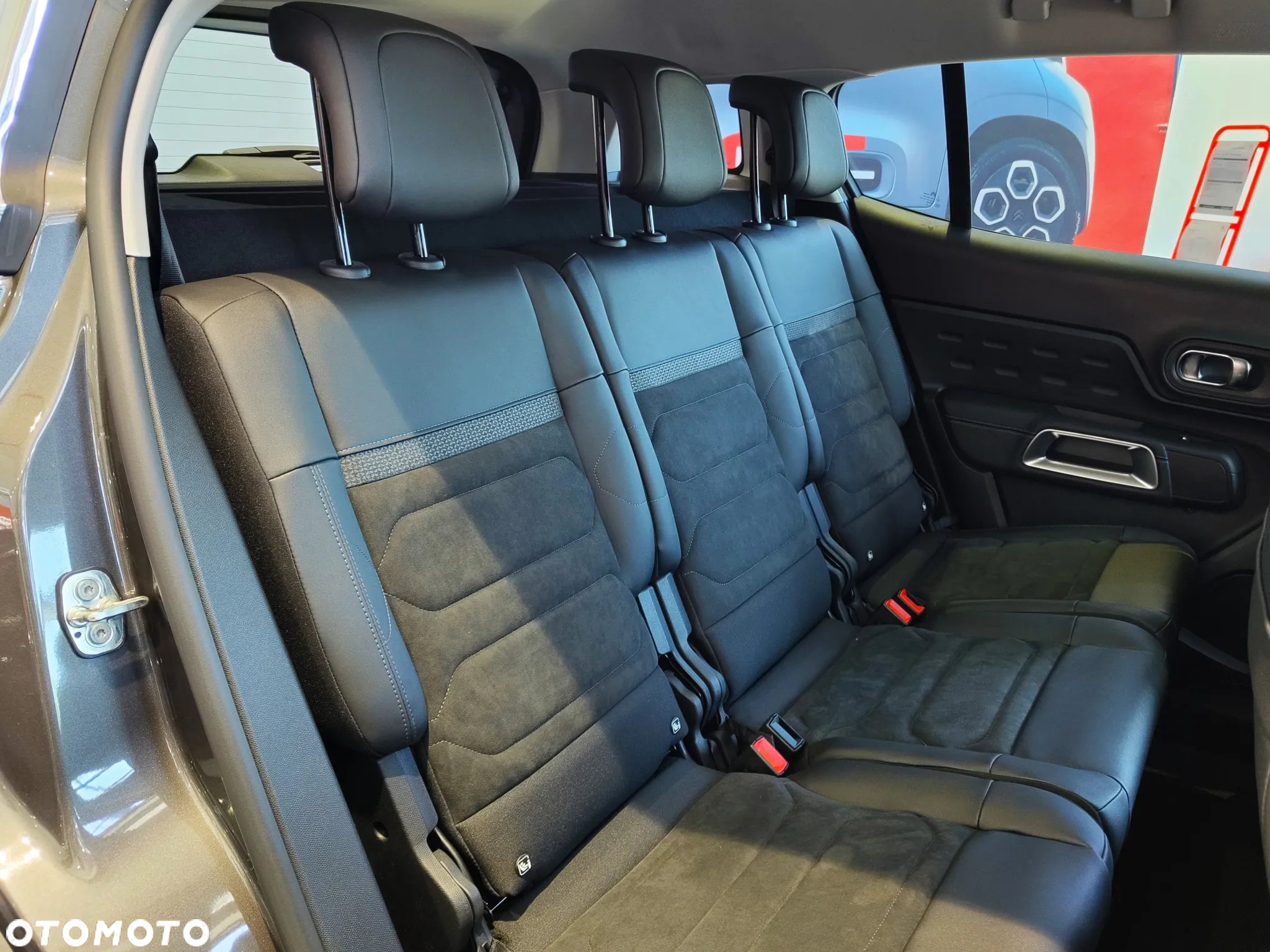 Citroën C5 Aircross 1.2 mHEV Max eDCT6 - 20