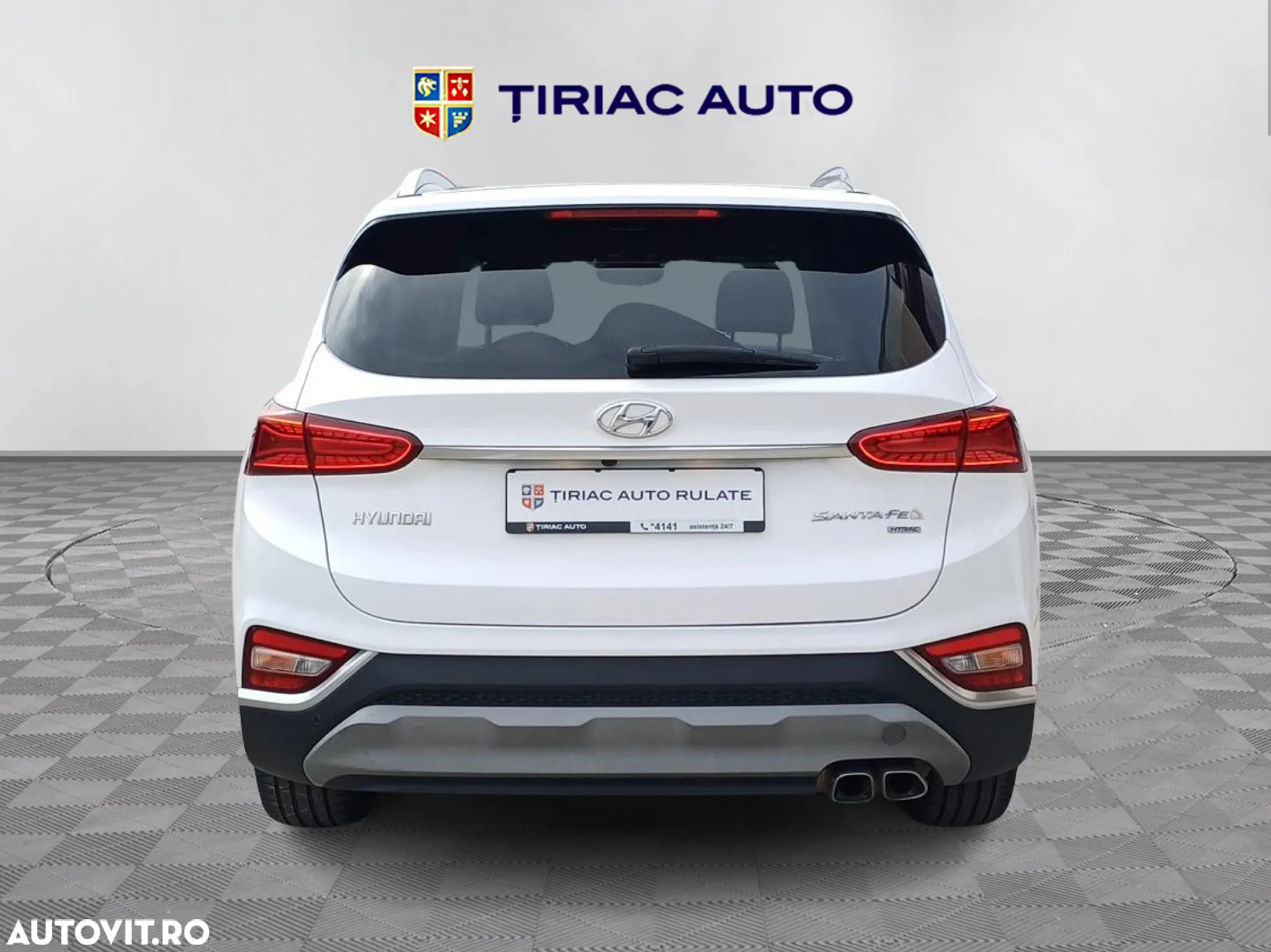Hyundai Santa Fe 2.2 CRDi 4WD Automatik Premium - 4
