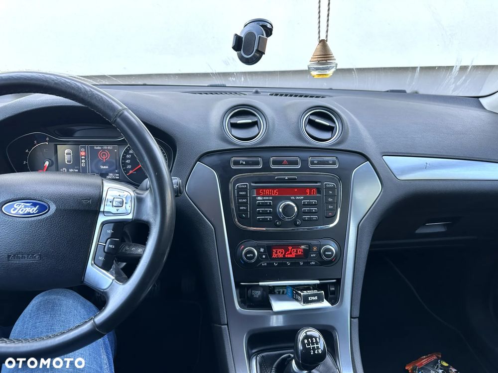 Ford Mondeo 2.0 TDCi Titanium - 8