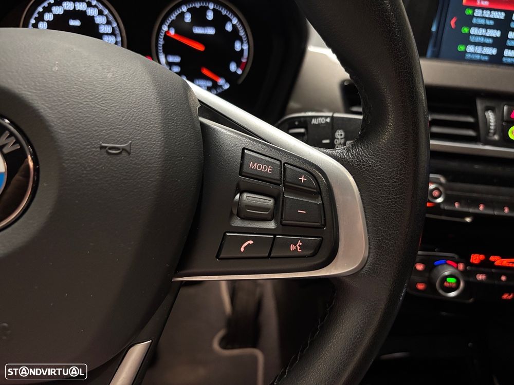 BMW X1 16 d sDrive Line Sport Auto - 11