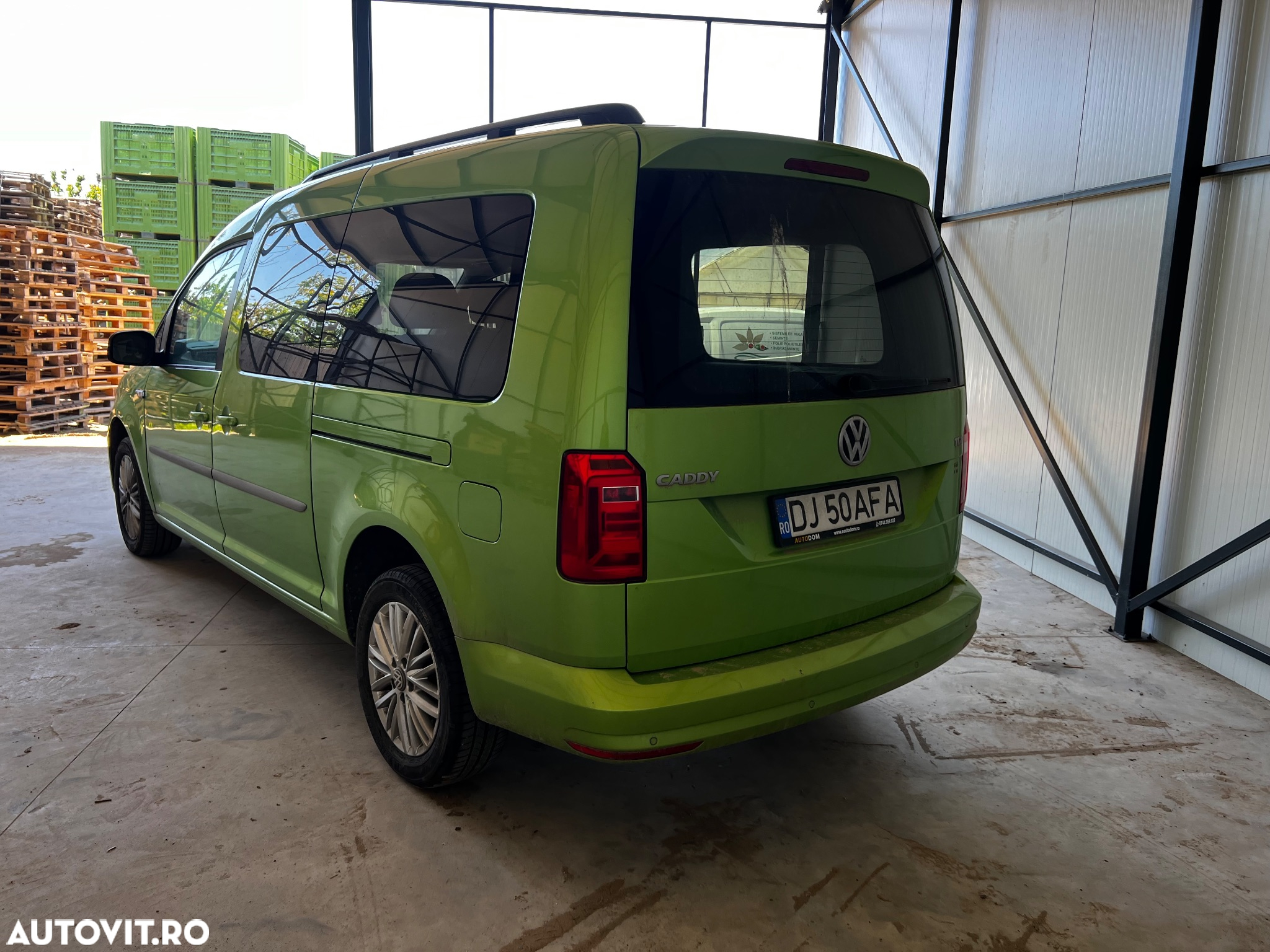 Volkswagen Caddy 2.0 TDI Maxi - 3