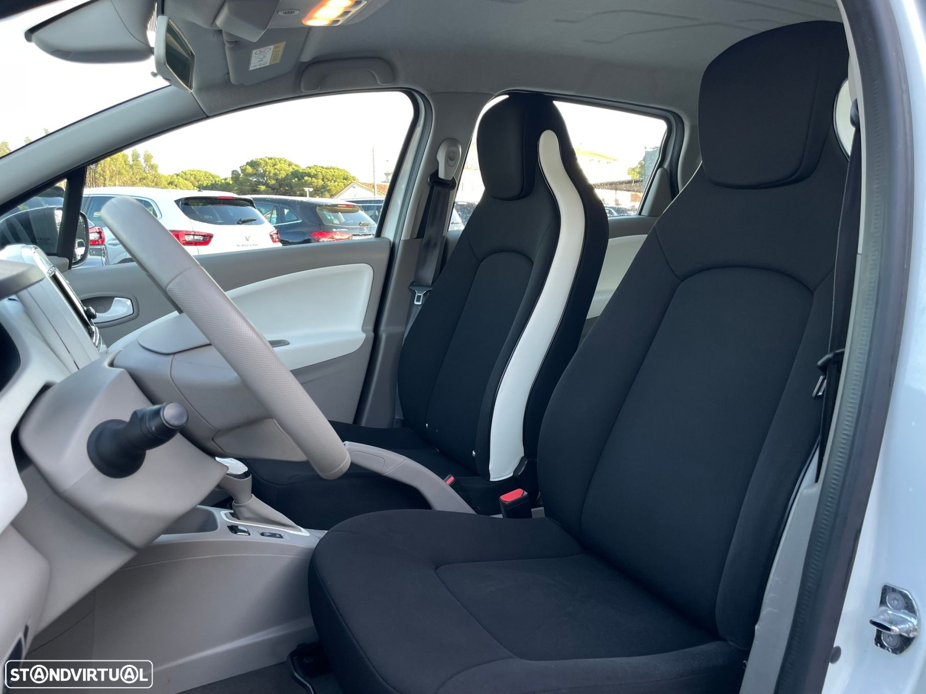 Renault Zoe (c/ Bateria) Life 40 Q90 - 12