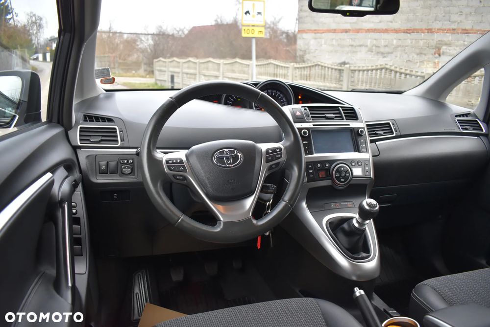 Toyota Verso 1.8 7-Sitzer Executive - 21