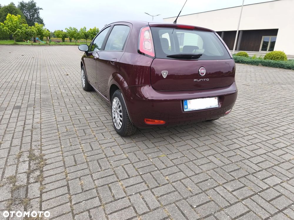 Fiat Punto 2012 - 10