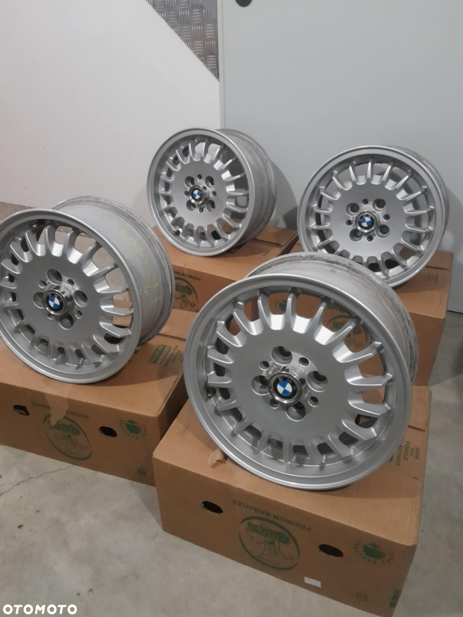 BMW Seria 3 325e - 15