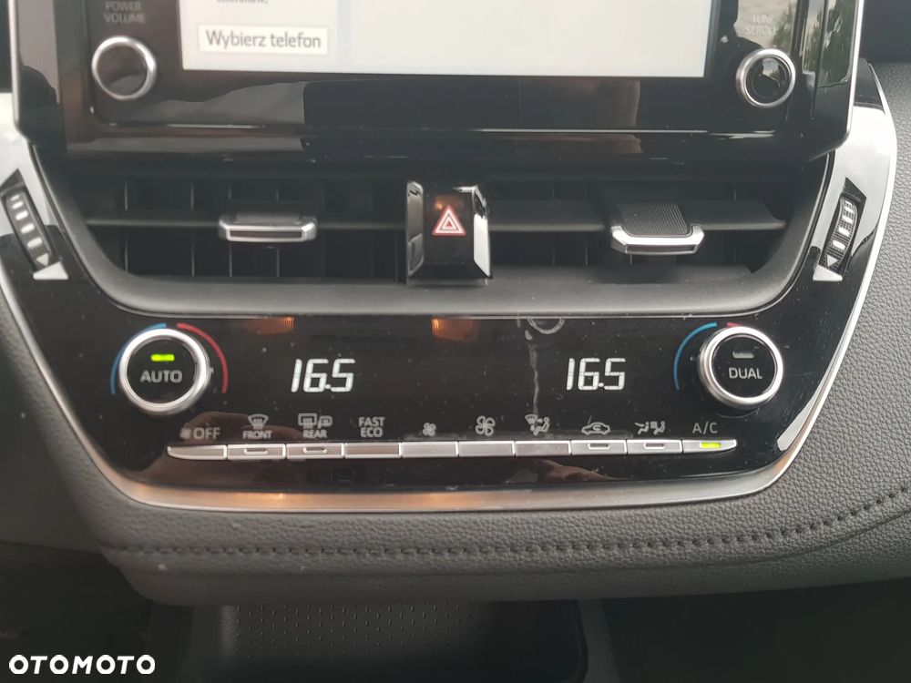 Toyota Corolla 1.5 Comfort - 19