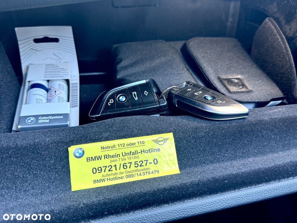BMW Seria 3 330d xDrive MHEV Luxury Line - 38