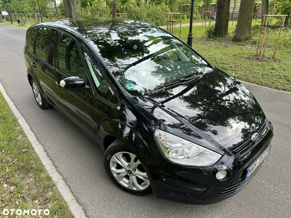 Ford S-Max - 14