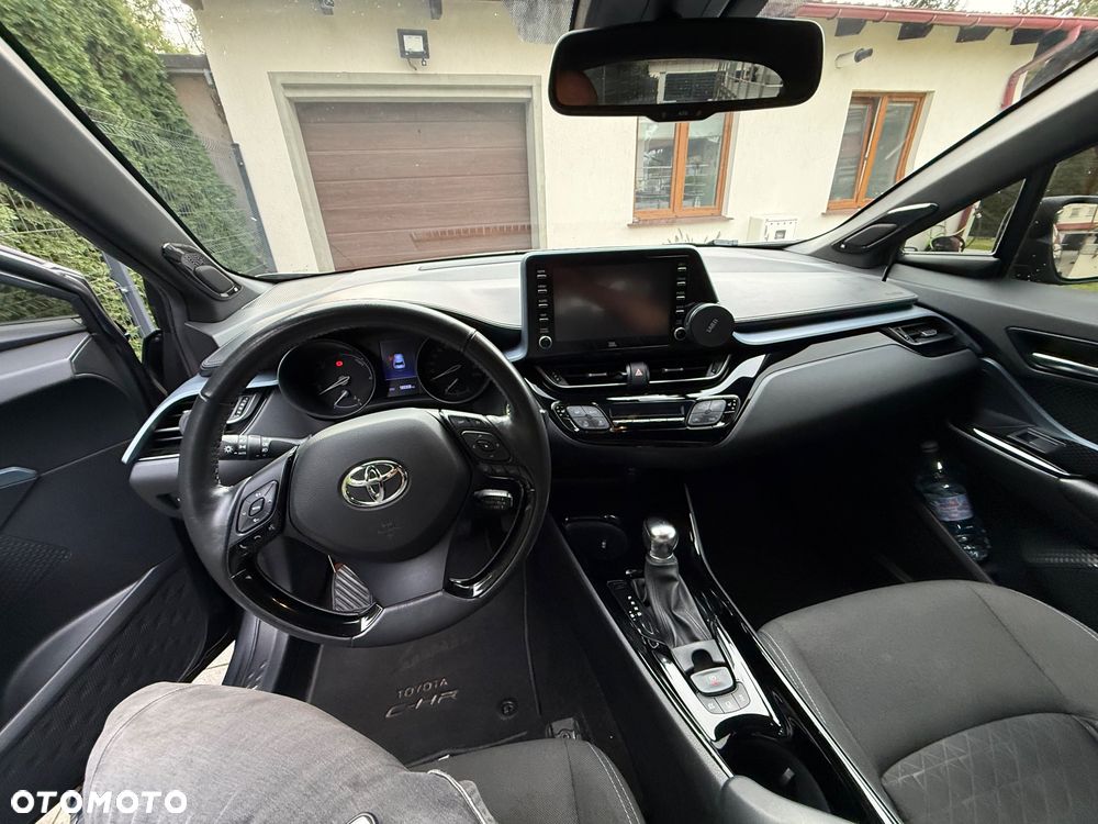 Toyota C-HR - 23