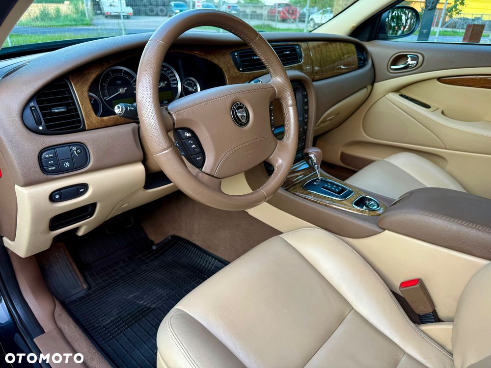 Jaguar S-Type 2.7 V6 D Executive - 22
