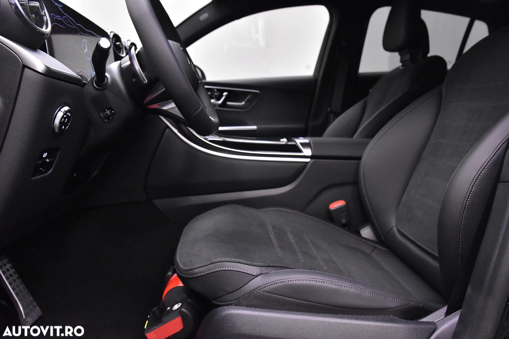 Mercedes-Benz GLC 300 4MATIC MHEV - 25