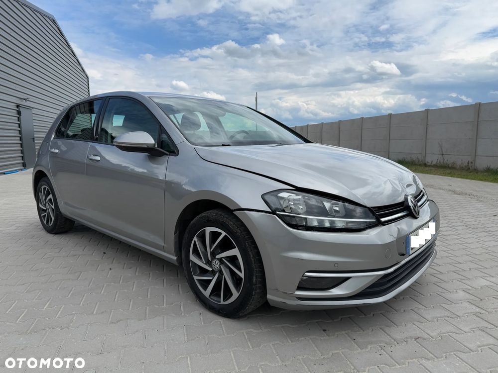Volkswagen Golf 1.0 TSI Sound - 1