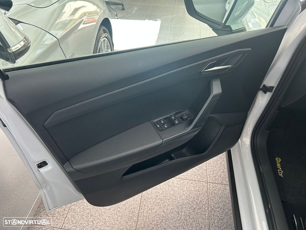 SEAT Arona 1.0 TSI Style DSG - 8