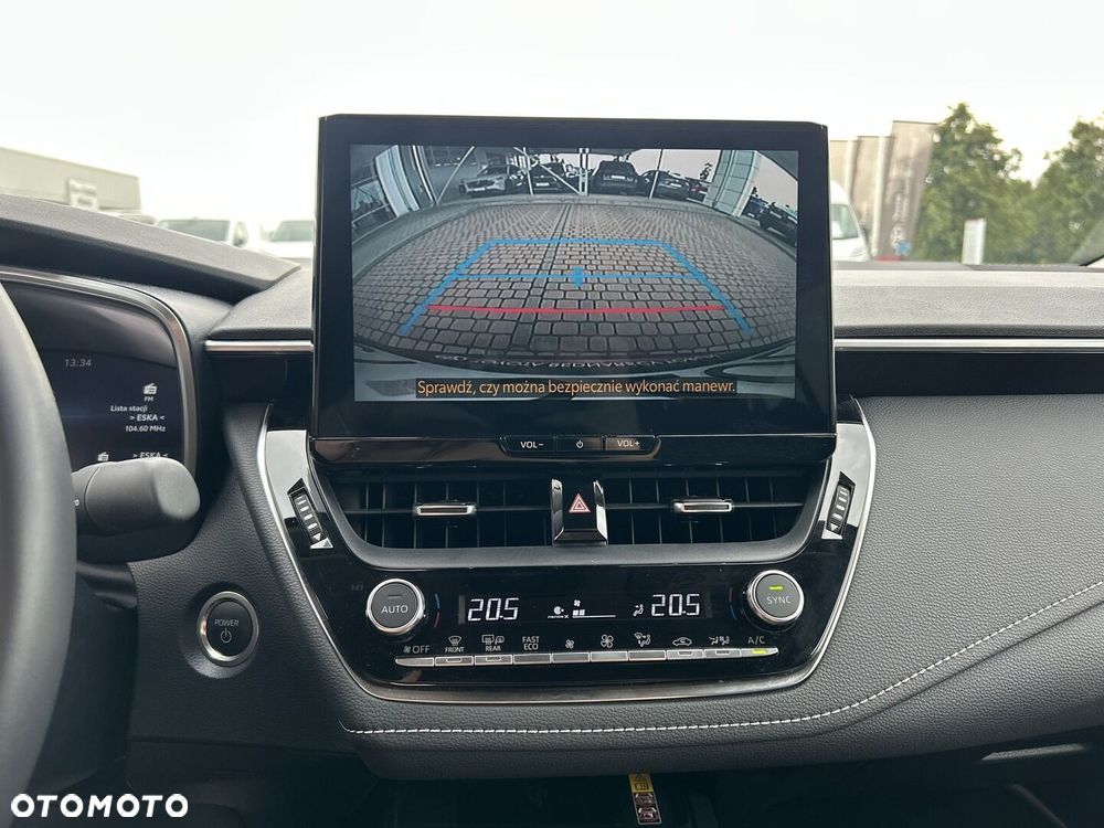 Toyota Corolla 1.8 Hybrid Style - 21