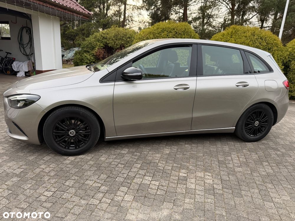 Mercedes-Benz Klasa B 180 7G-DCT Edition 2021 - 8