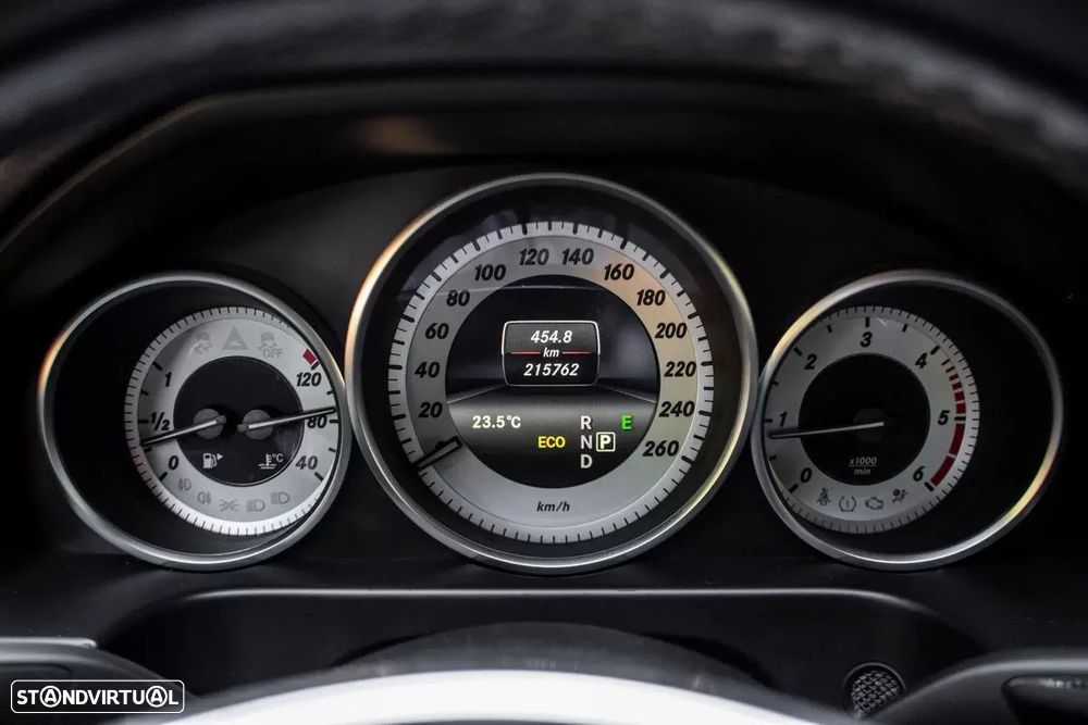 Mercedes-Benz E 250 BlueTEC Avantgarde Auto - 18