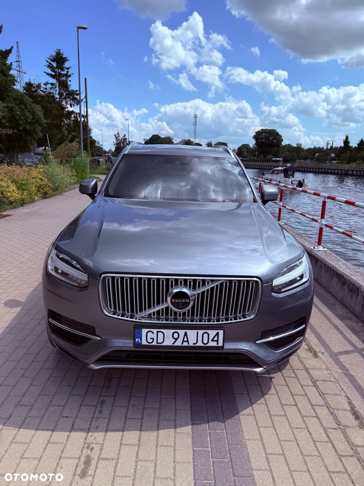 Volvo XC 90 - 3