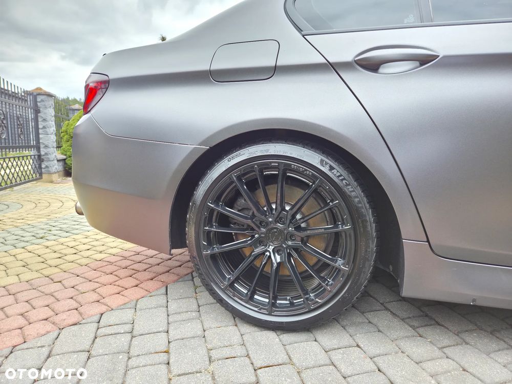 BMW Seria 5 535d - 33