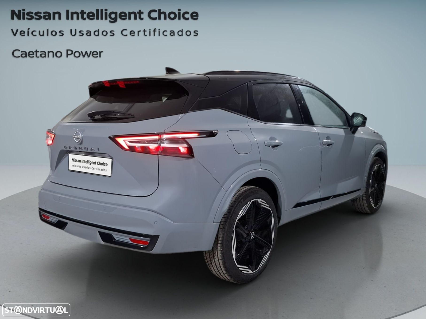 Nissan Qashqai 1.3 DIG-T Evolve + Two Tone Xtronic - 24