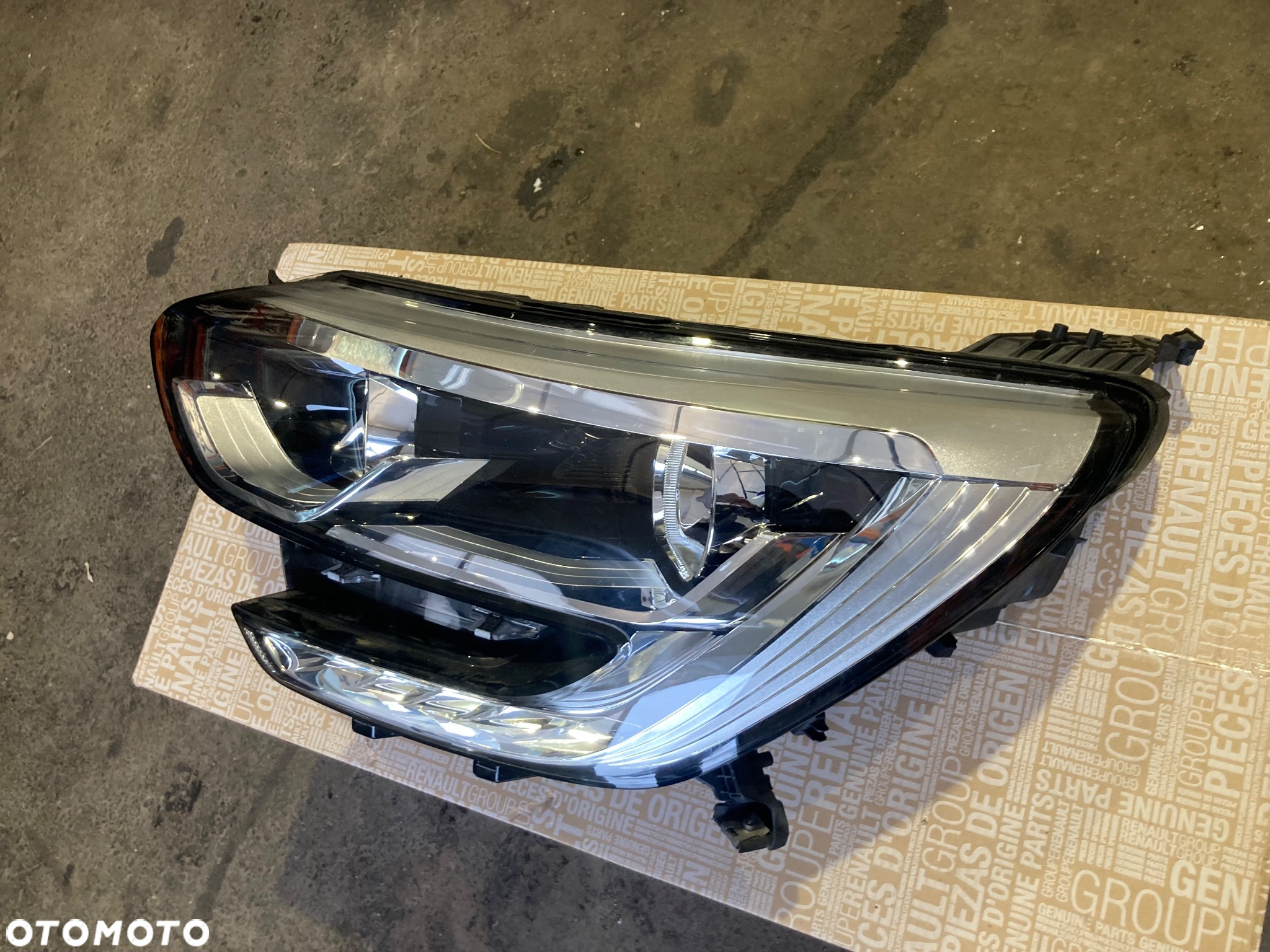 RENAULT MEGANE 4 IV LAMPA PRZEDNIA LEWA REFLEKTOR LEWY PRZÓD LED  LEDOWY SOCZEWKA EUROPA 260609169R Wwa - 3