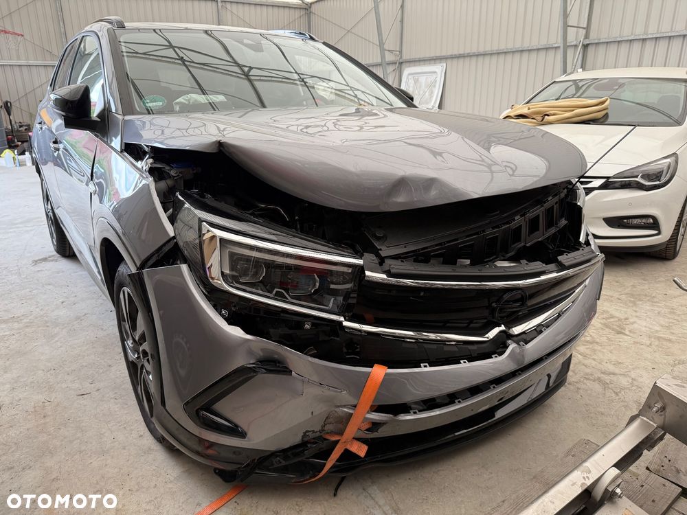 Opel Grandland 1.2 DI Enjoy - 4