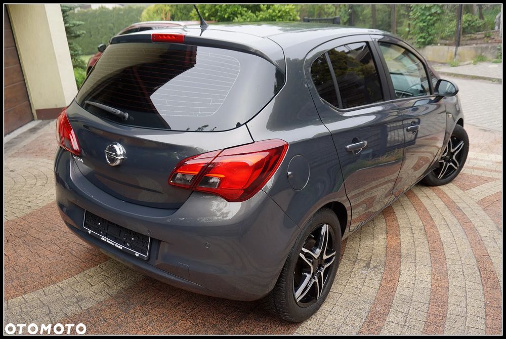 Opel Corsa 1.4 16V Cosmo - 3