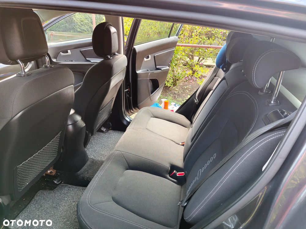 Kia Sportage 1.6 GDI M 2WD - 12