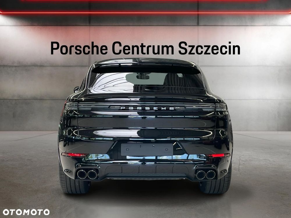 Porsche Cayenne - 2