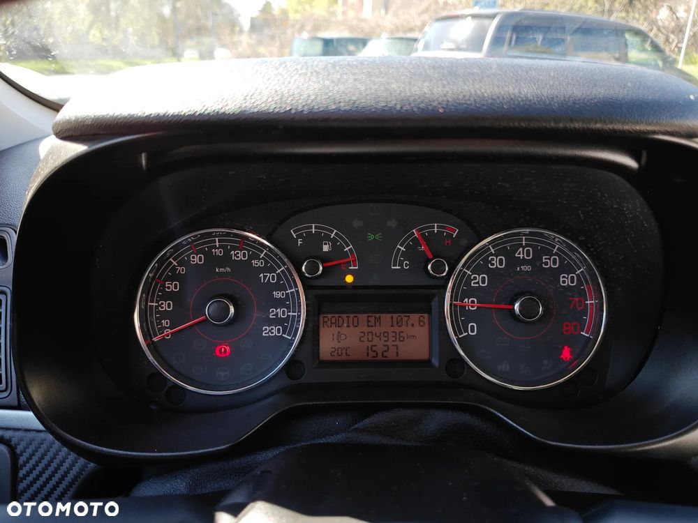 Fiat Grande Punto 1.4 8V Dynamic - 21