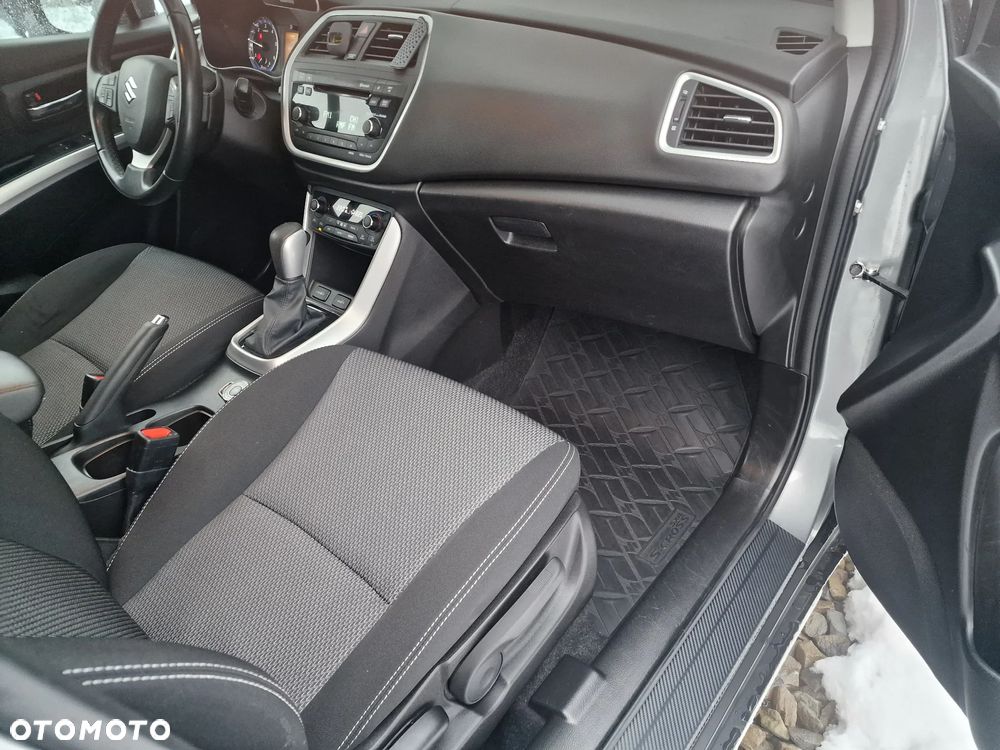 Suzuki SX4 S-Cross - 14