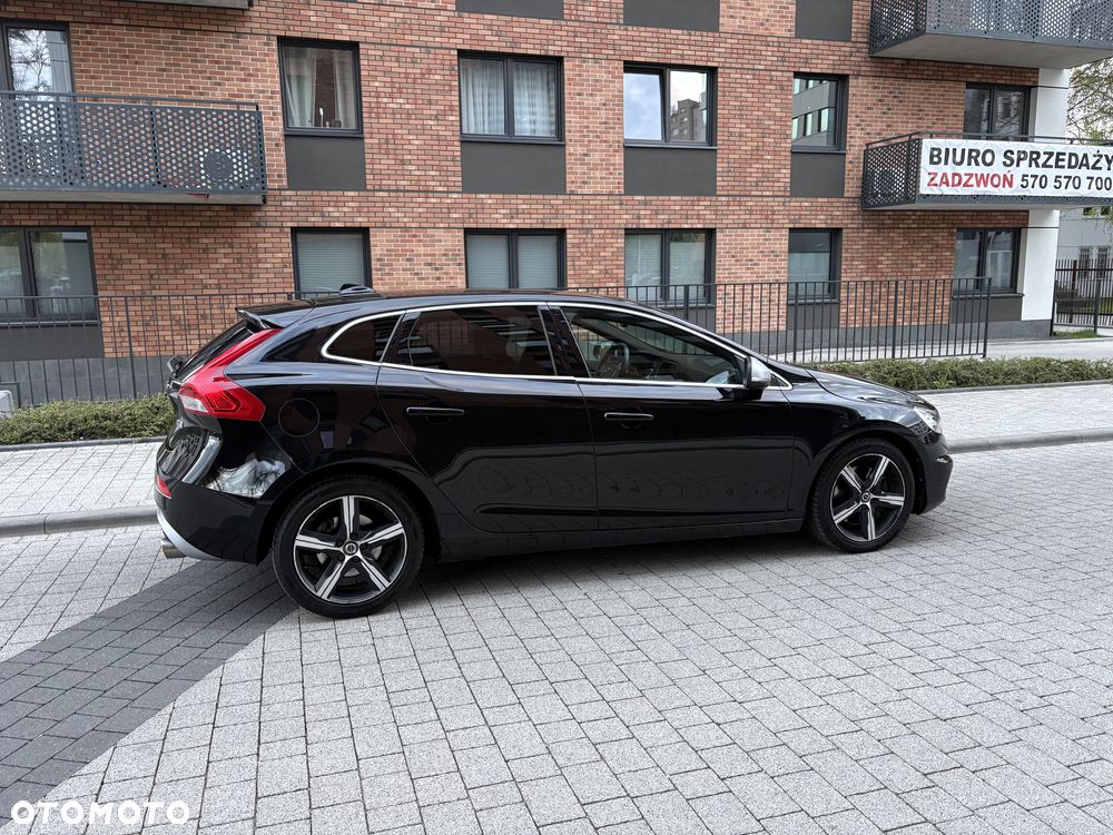 Volvo V40 D3 Drive-E R-Design Kinetic - 13