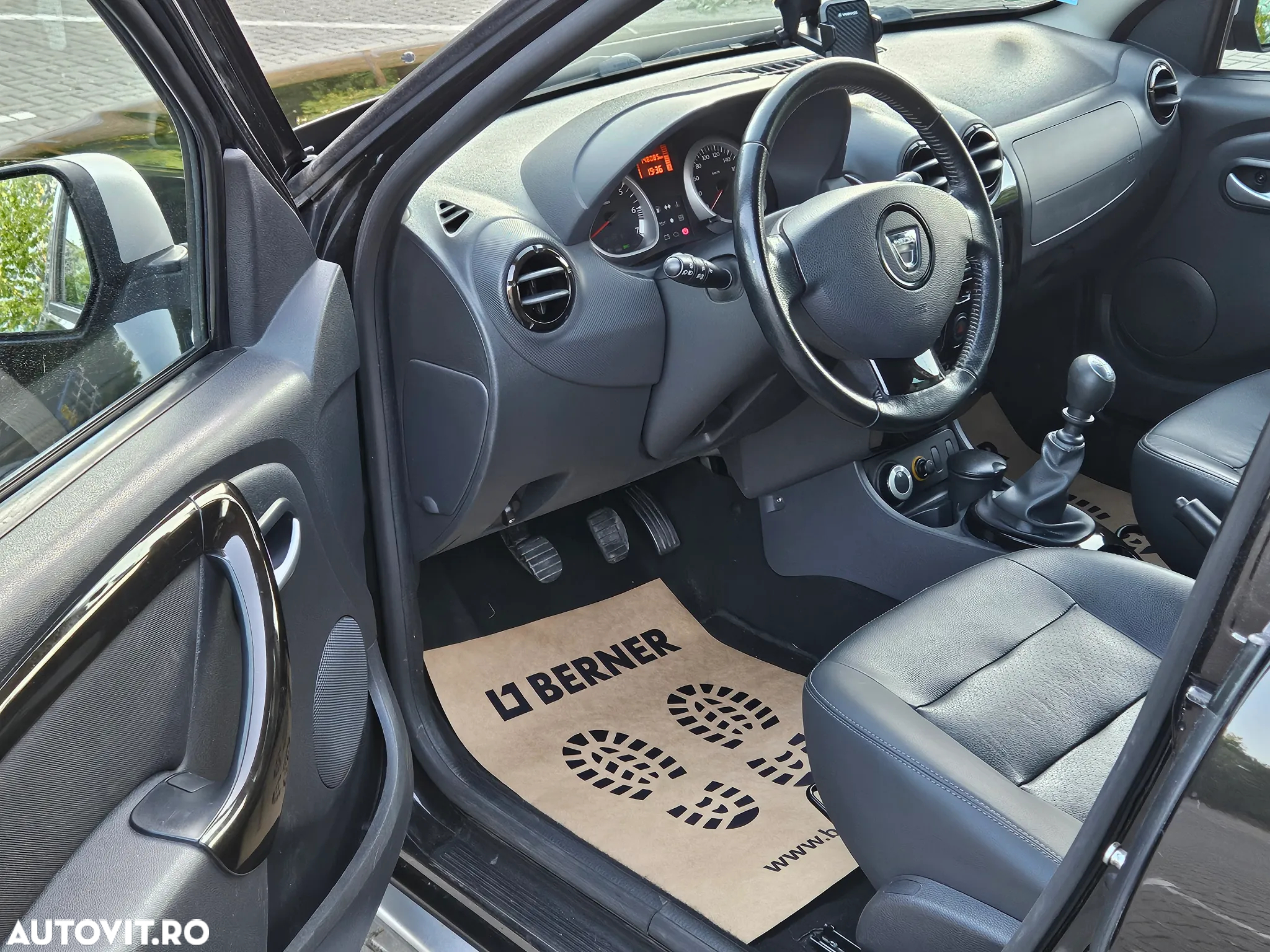 Dacia Duster 1.6 4x4 Prestige - 5