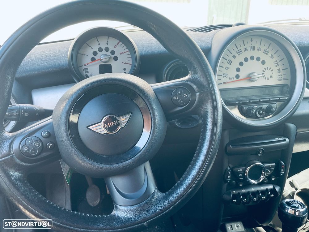 MINI Coupé Cooper SD - 14