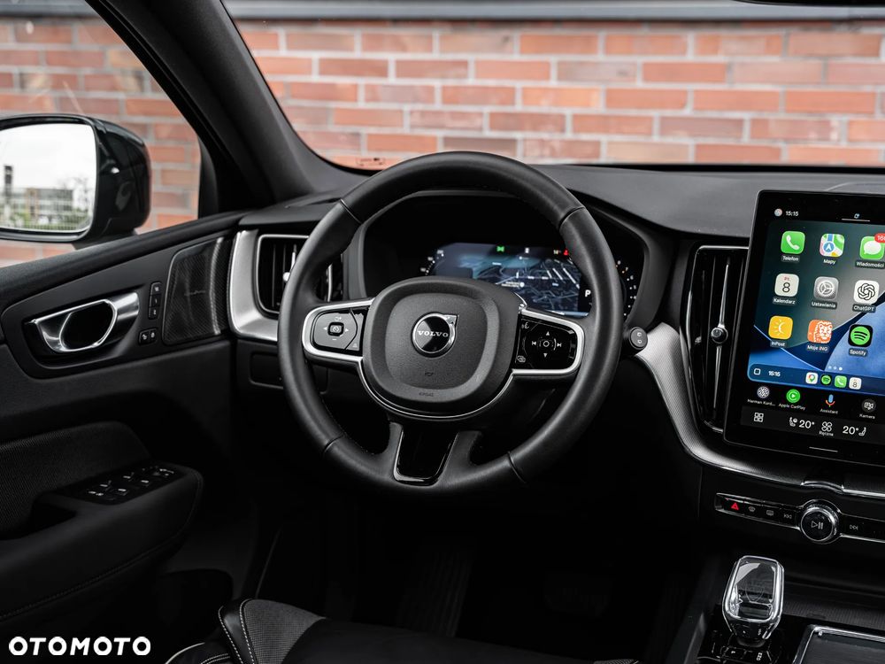Volvo XC 60 B5 B AWD Plus Dark - 29
