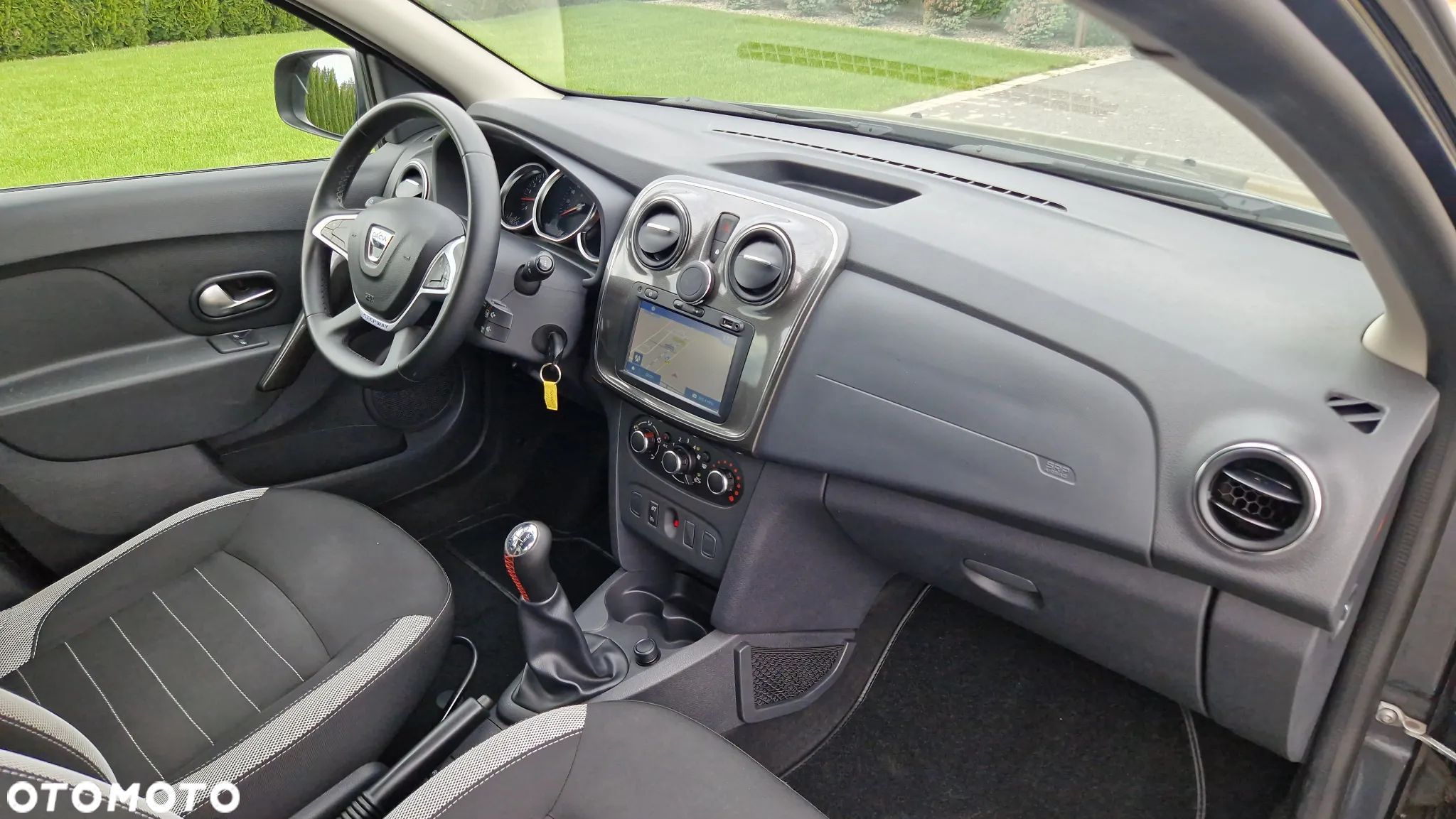 Dacia Sandero Stepway 0.9 TCe Laureate S&S - 18