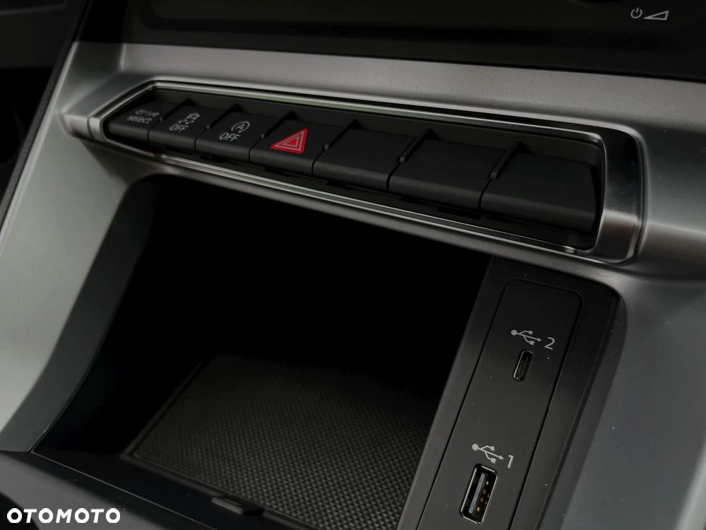 Audi Q3 35 TFSI S tronic advanced - 35