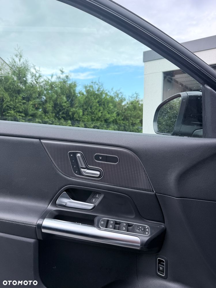 Mercedes-Benz GLA 250 8G-DCT Edition 2021 - 11