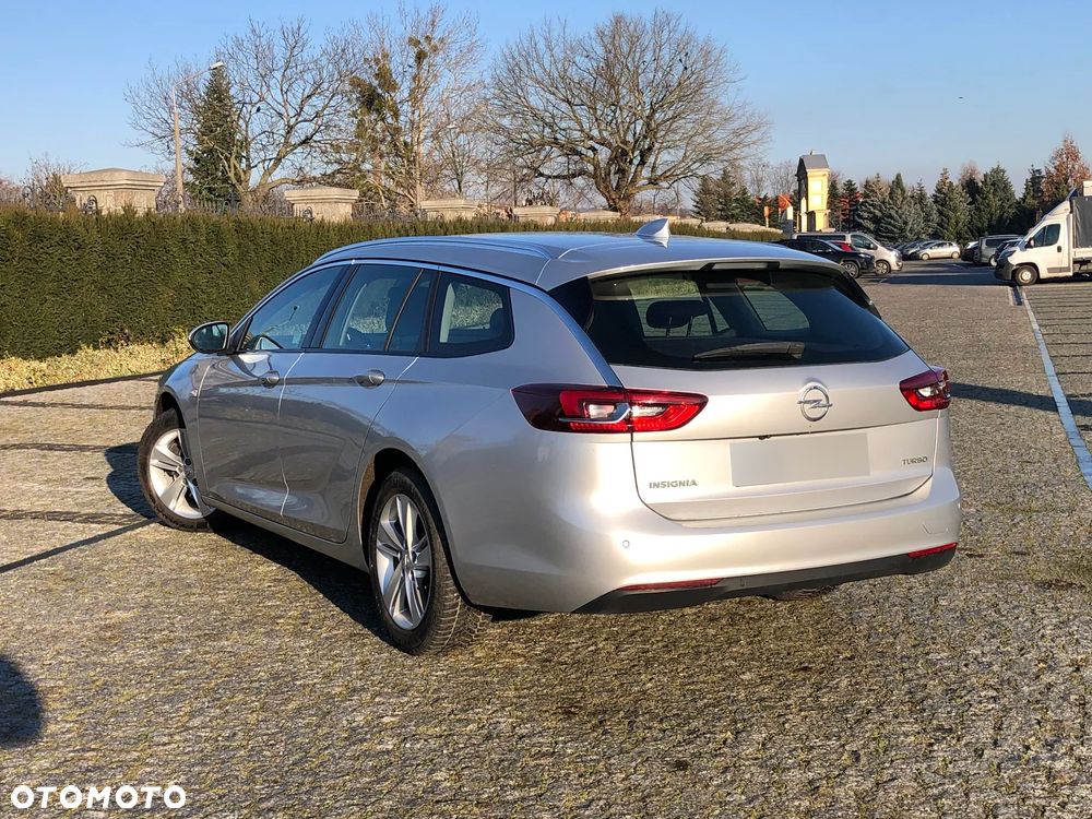 Opel Insignia - 23