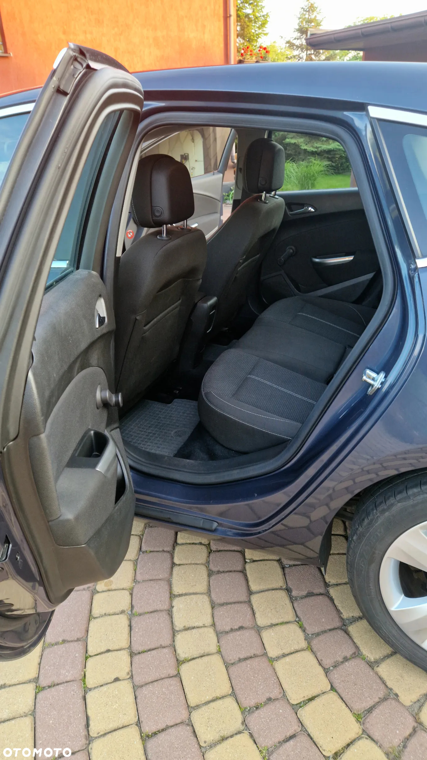Opel Astra IV 1.4 Sport - 18