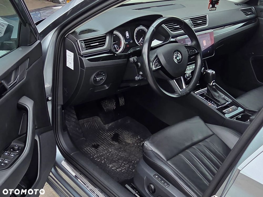 Skoda Superb 2.0 TDI 4x4 L&K DSG - 13