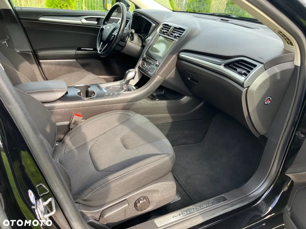 Ford Mondeo 2.0 TDCi Titanium PowerShift - 21