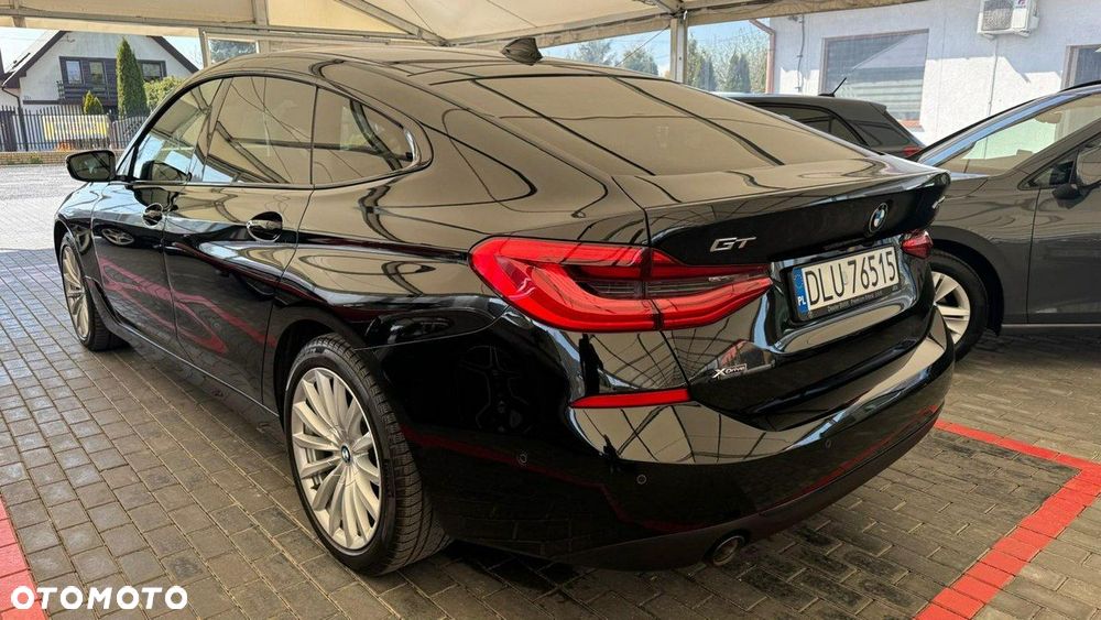 BMW 6GT - 10