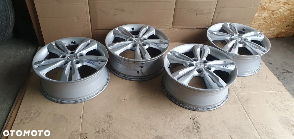 Alufelgi felgi aluminiowe alusy 5x114.3 R17 6,5J R17 Hyundai ix35 52910-2S200 - 6